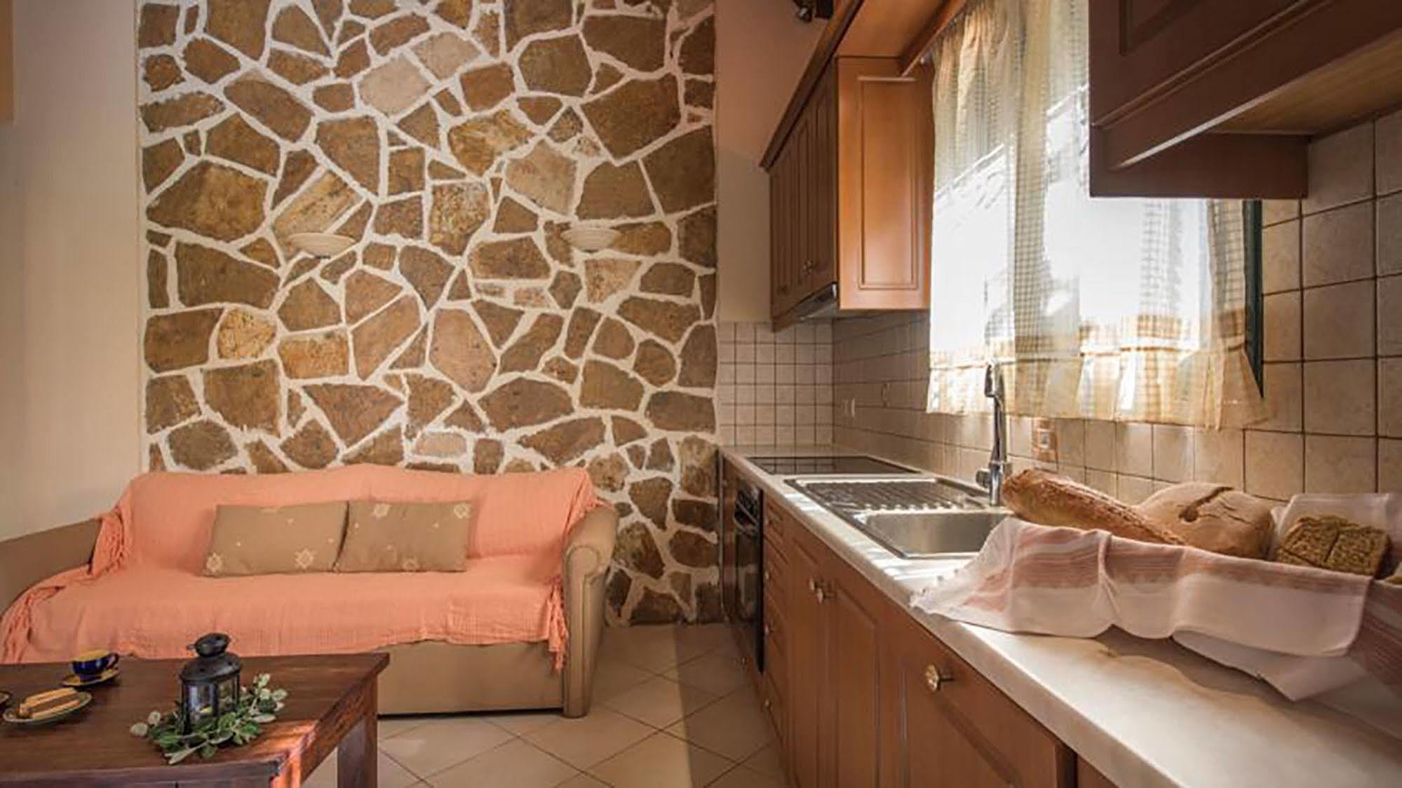 Kookis Village Keri Екстериор снимка